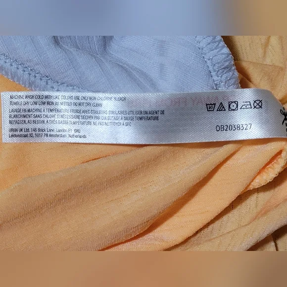 FP Movement Spotlight Long Sleeve Layer Shirt in Pastel Peach Combo Size XS - Picture 8 of 12